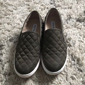 Steve Madden Olive Green Shoes